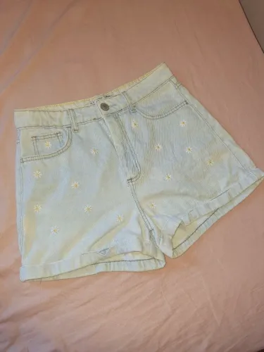 Short jeans c&a de margaridas