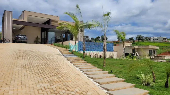 Casa em condomínio à venda, 4 quartos, 4 suítes, 8 vagas, Condomínio Eco Village Residence