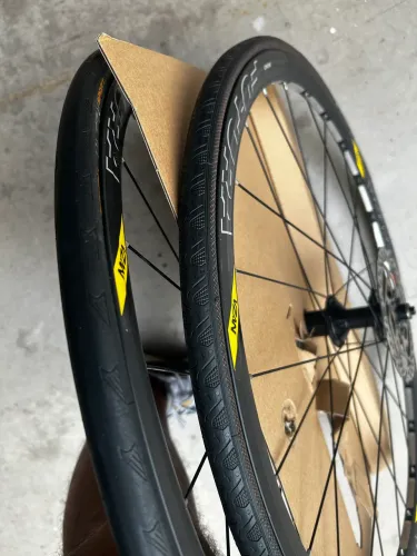 Rodas bicicleta Vzan Futura Freio a Disco Speed 700c Clincher - examino proposta