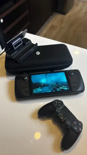 Steam Deck 1tb + 512gb sd + dock + case + controle PS4 (Troco por Switch 2)
