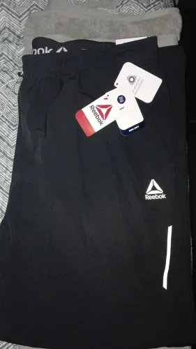 Calça Reebok trazido dos EUA tam. 3XL nova original nunca usada. Woven pants Oportunidade!