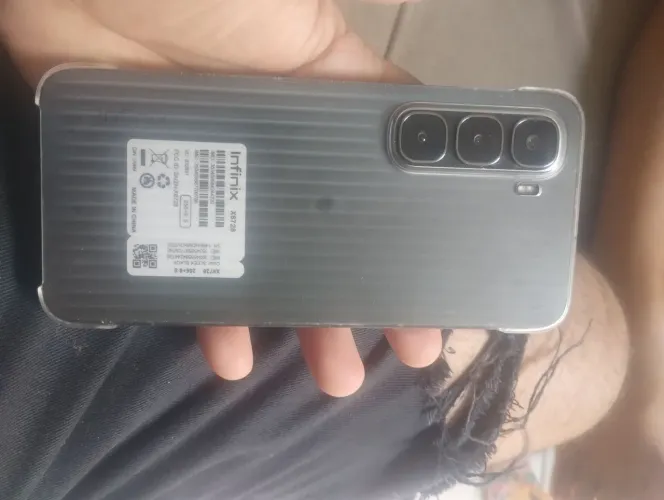 Infinix 60i 256 gb 12 ram tá com bloqueio de financeira que quiser pega pra tenta tira
