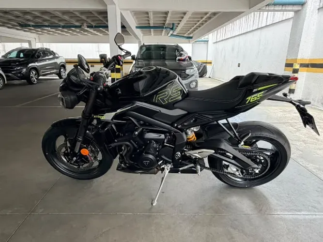 TRIUMPH STREET TRIPLE 765 RS 2025 | PRETA | APENAS 762 KM | GARANTIA DE FÁBRICA