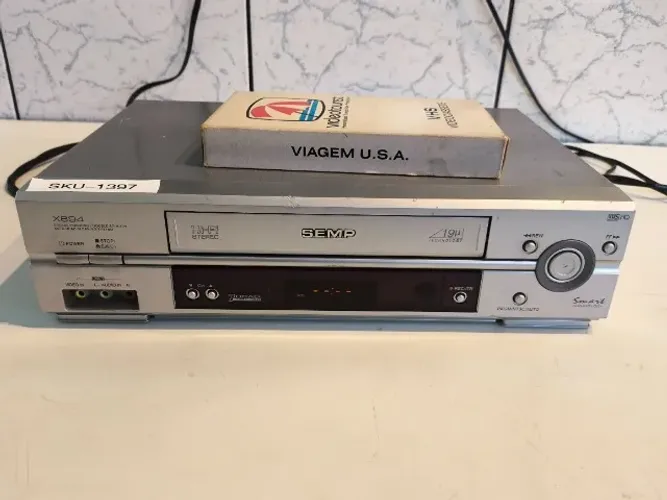 Vídeo Cassete Semp X694 7 cabeças com tecnologia Hi-Fi Stéreo (DETALHES NA DESCRIÇÃO)