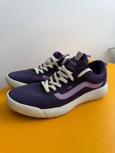 Tênis Vans Ultrarange