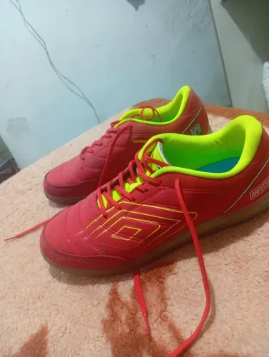Tênis futsal Umbro: BR FUTSAL