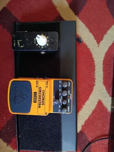 Pedal behringer chorus Orchestra