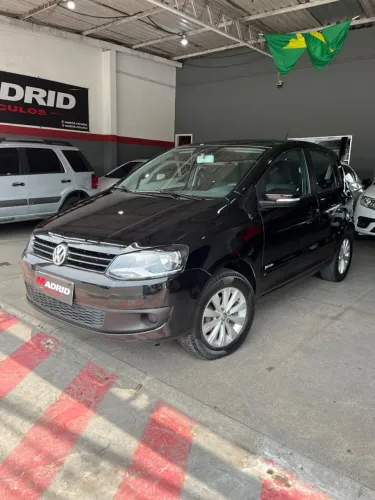 Volkswagen Fox 1.6 MI Total Flex 8V 5P 2014