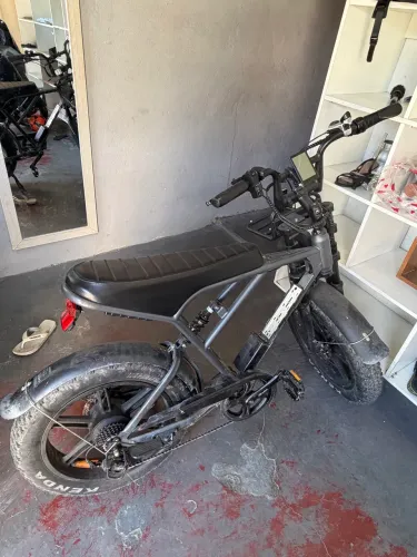 Bicicleta elétrica V8 1000w