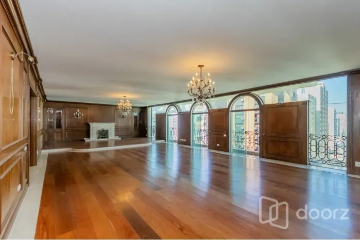 Imóvel na Campinas com 3 dormitórios e 394m²