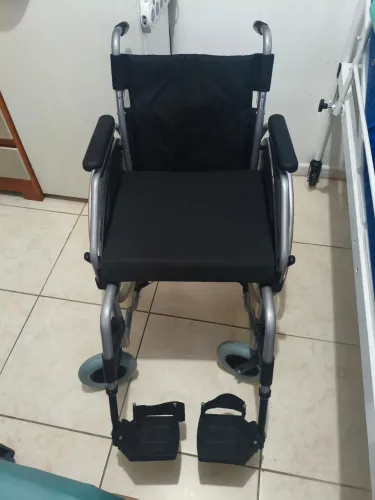 Cadeira de Rodas
