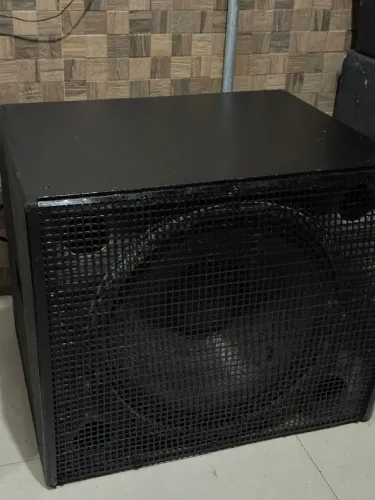 Vende-se SOM