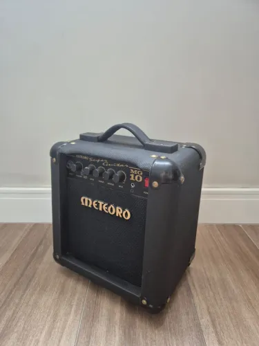 Amplificador Meteoro MG10