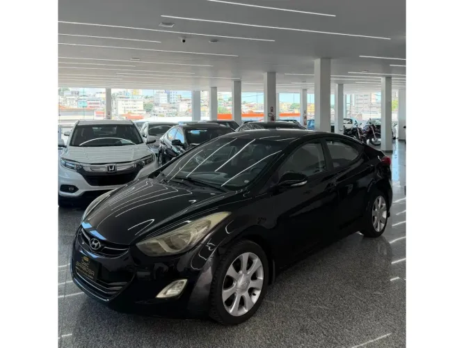 Hyundai Elantra GLS 1.8 16V Aut. 2012