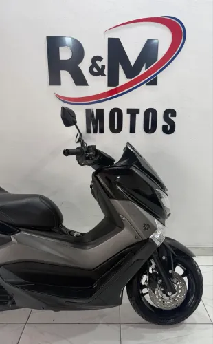 YAMAHA NMAX