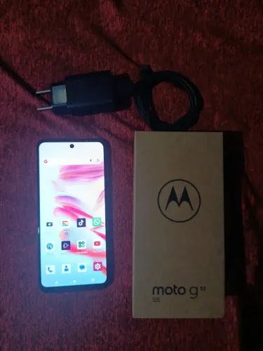 Vendo Moto G53, 5G, 256 Gb, Prata, Semi Novo, Whats * Anápolis 