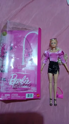 Boneca Barbie Deluxe Style - Ler descrição 