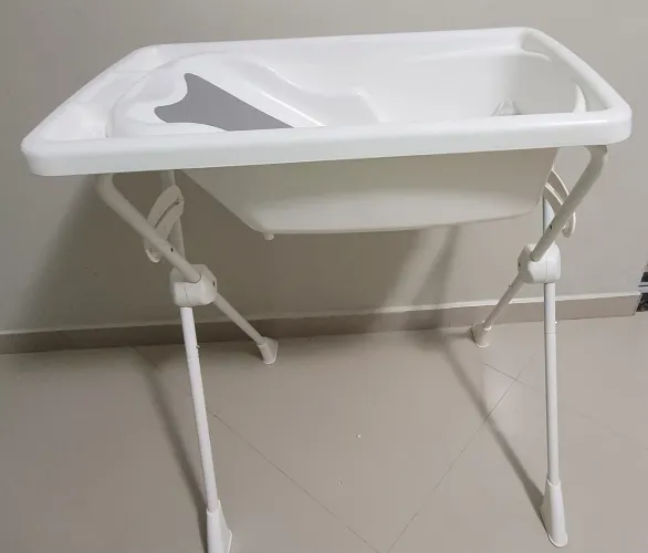 Banheira com suporte e redutor