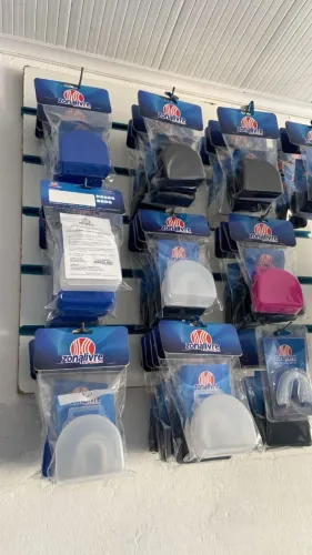 Protetor Bucal Simples Com Estojo Lutas, Futebol, Mma