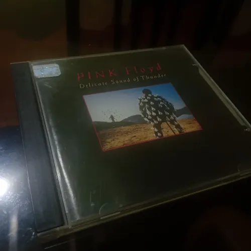 CD Pink Floyd delicate sound of thunder