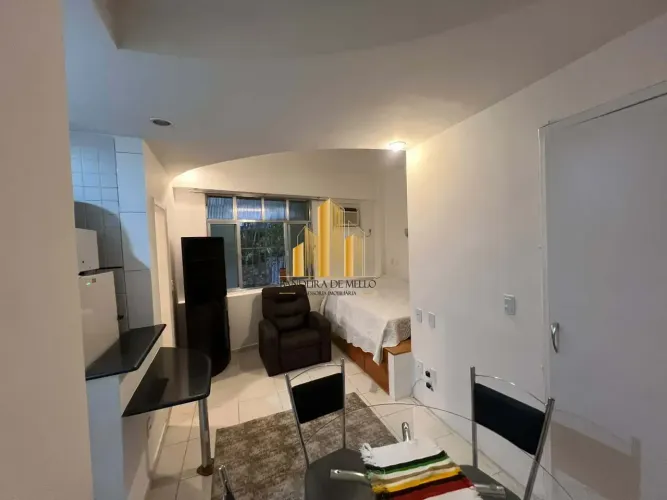 Imóvel para aluguel possui 24 metros quadrados com 1 quarto em Jardim Botânico - Rio de Ja