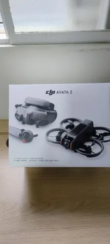 Drone DJI Avata 2 fly more com 3 baterias e 2 controles