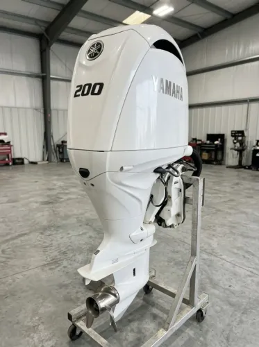 Motor de Popa Yamaha 200 HP 4 Tempos (Modelo F20ONST2)