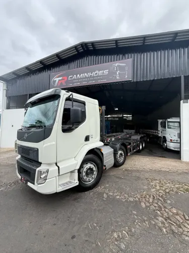 Volvo VM330 i-shift Rol on Rol off