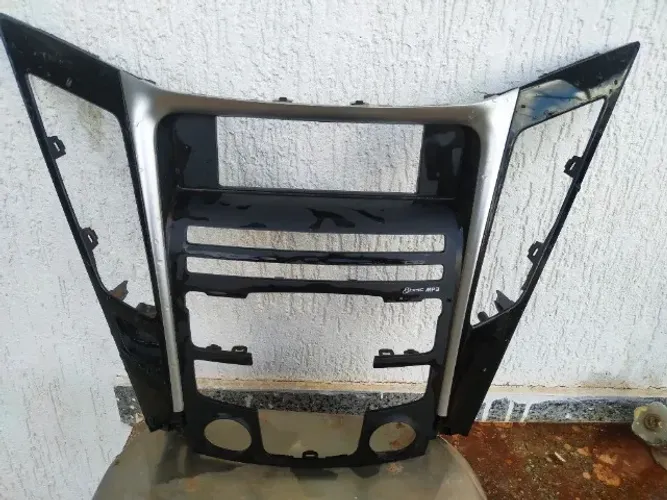 Acabamento interno do painel do sonata.