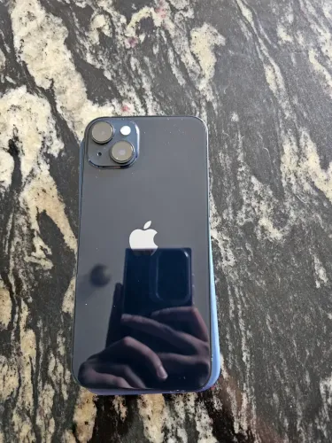 iPhone 14 Plus 256GB<br>Pouco uso, bem conservado<br>Bateria 96%<br><br>Mais informações no pv.