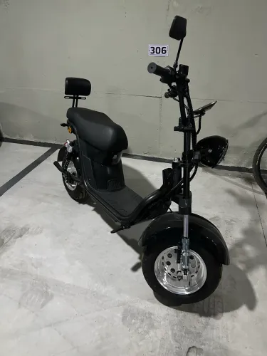 SCOOTER ELETRICA X13 nova 90km rodados