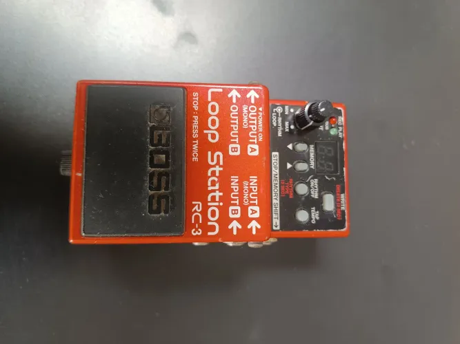 Pedal Boss RC-3 Loop Station (Excelente Estado)