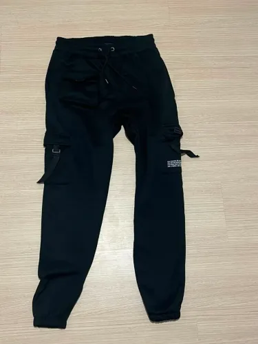 Calça moletom masculina preta