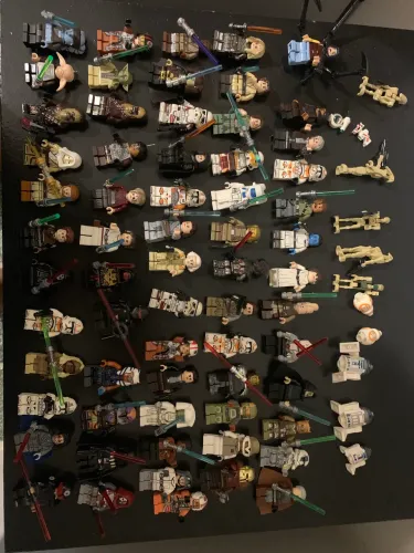 Lote com 64 mini figuras Lego genérico star wars
