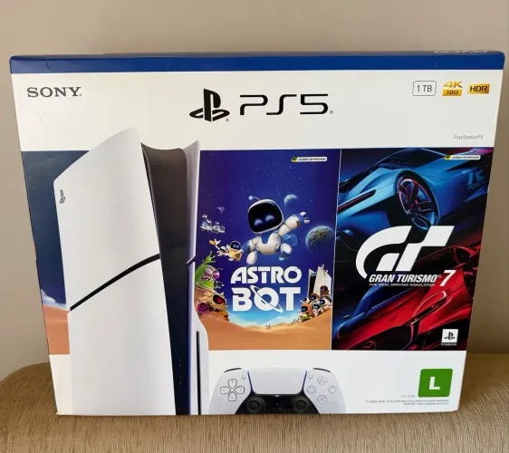 PlayStation 5 Slim 1tb lacrado com 2 jogos