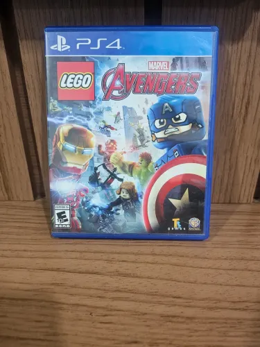 Jogo de PS4 Lego Marvel Avengers A era de Ultron