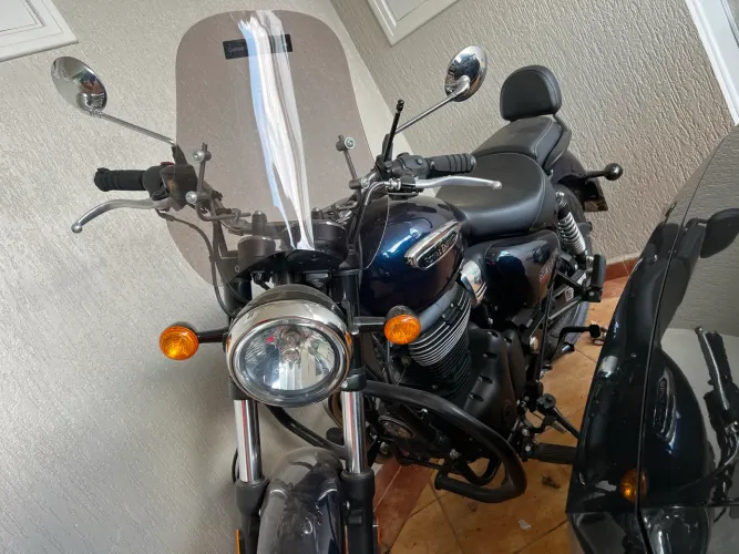 Meteor 350 com só 1705km