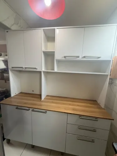 Armário de cozinha completo 