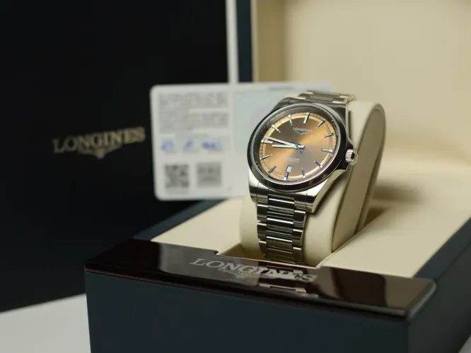 Longines Conquest Automático 41mm - L3.830.4.62.6 - Full Set - Garantia até Julho/2028