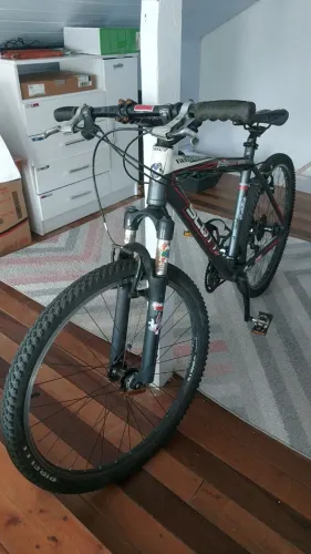 Bicicleta Scott scale 60 aro 26
