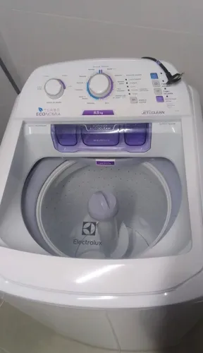 MÁQUINA DE LAVAR 8,5k ELETROLUX