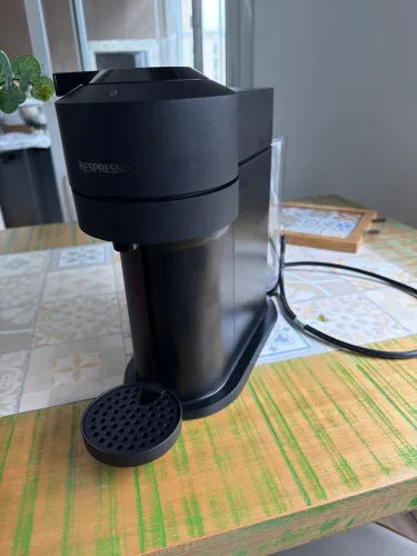 Cafeteira Nespresso Vertuo