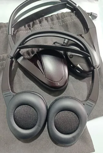 Par de Fones de Ouvido Originais Land Rover - Range Rover Evoque (novos)