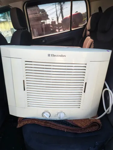 Ar condicionado de janela 7500 btus - Eletrolux