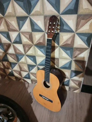 Violão a venda
