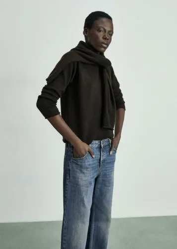 CALÇA JEANS RETA DE CINTURA MÉDIA MANGO