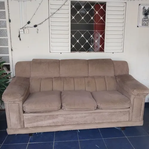 Vende jogo de sofá ?
