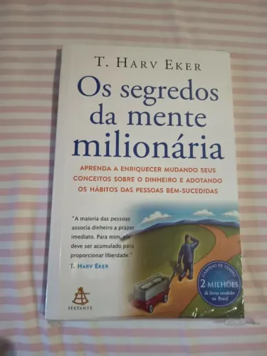 Livro O segredo da Mente Milionária. Capa Dura
