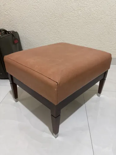 Banqueta Puff Anos 60 Jacarandá
