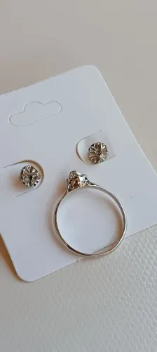 CONJUNTO ANEL E BRINCOS DE PALÁDIO COM BRILHANTES ( DIAMANTES)